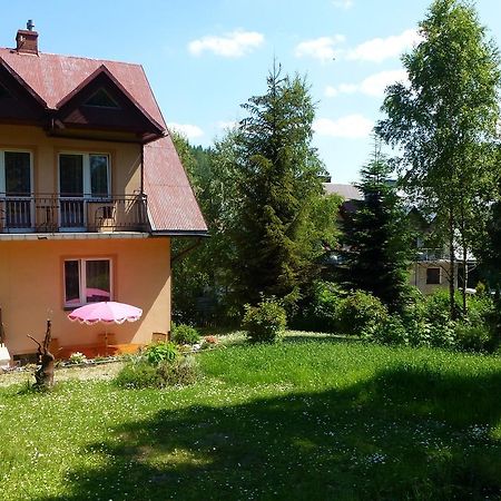 Pokoje Goscinne Vida Krynica Exterior foto